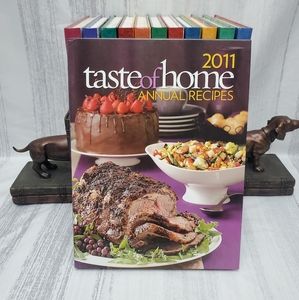 2011 Taste of Home Annual Recipes Cookbook